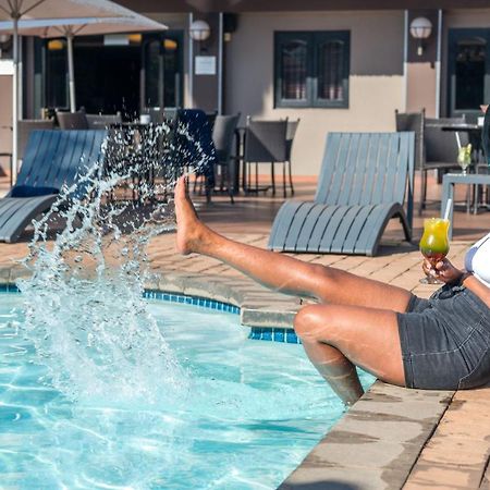 Anew Hotel Witbank Emalahleni Exteriör bild