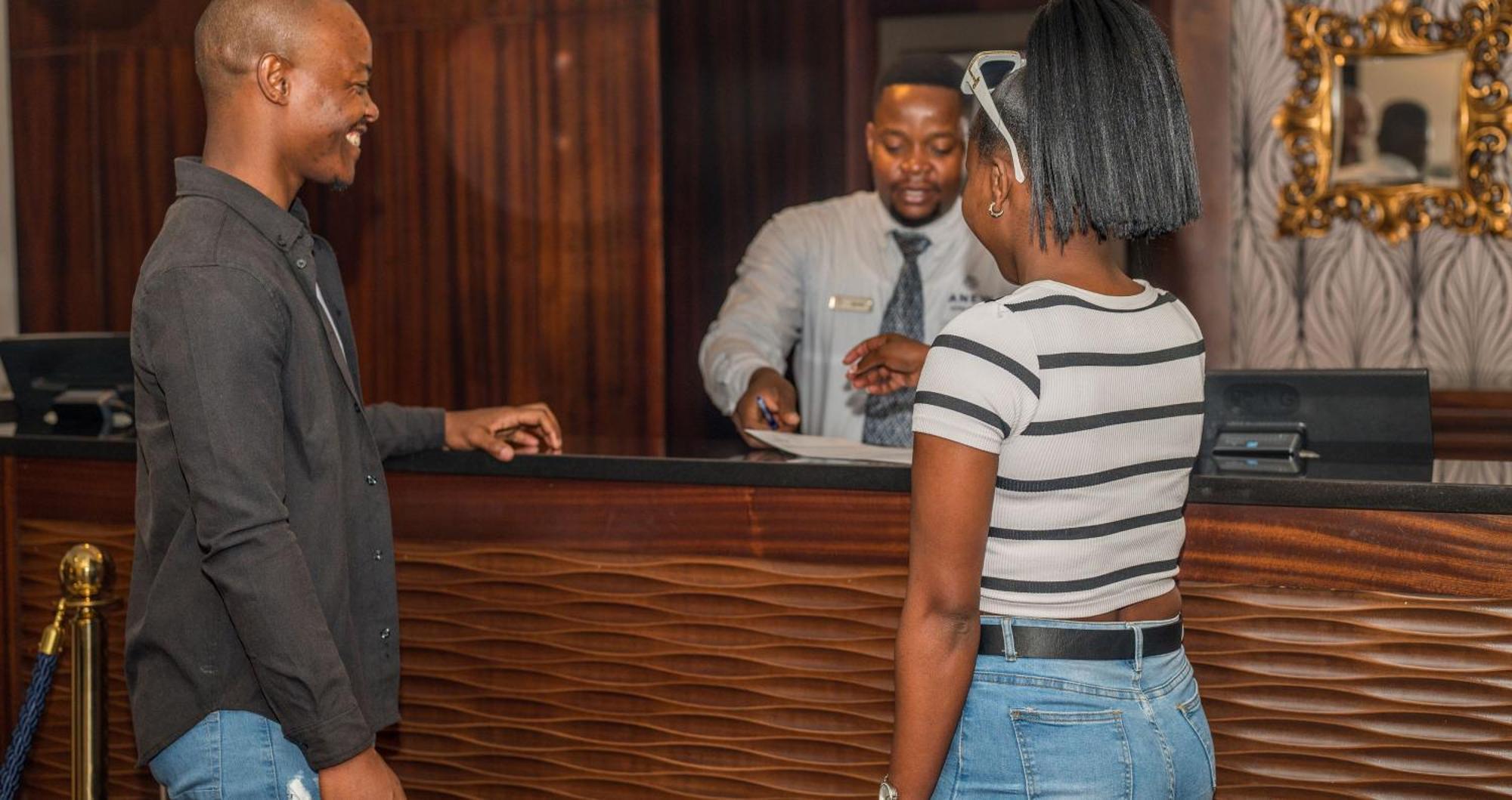 Anew Hotel Witbank Emalahleni Exteriör bild