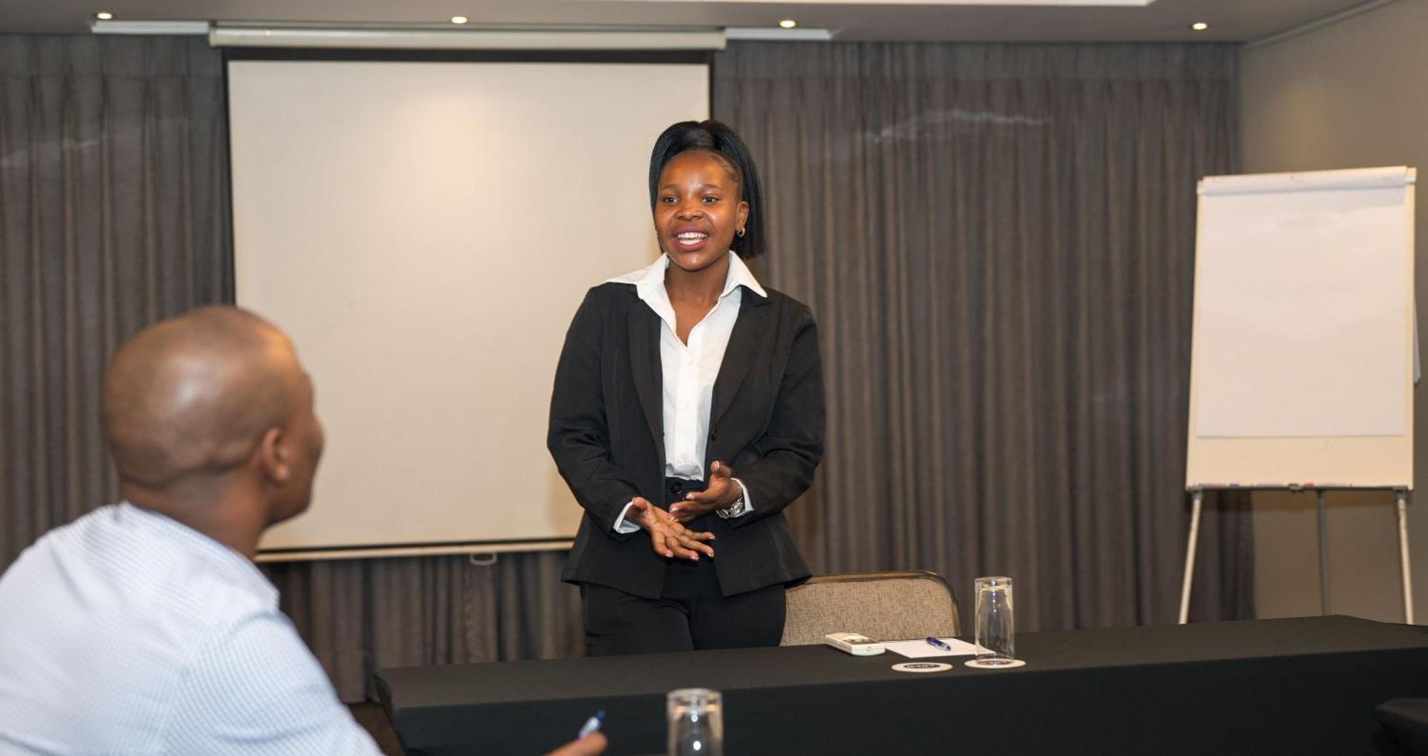 Anew Hotel Witbank Emalahleni Exteriör bild